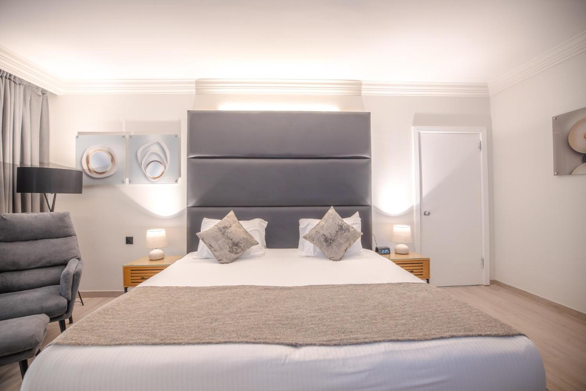 David Dead Sea Resort & Spa เอนโบเกก ภายนอก รูปภาพ A bedroom at the hotel